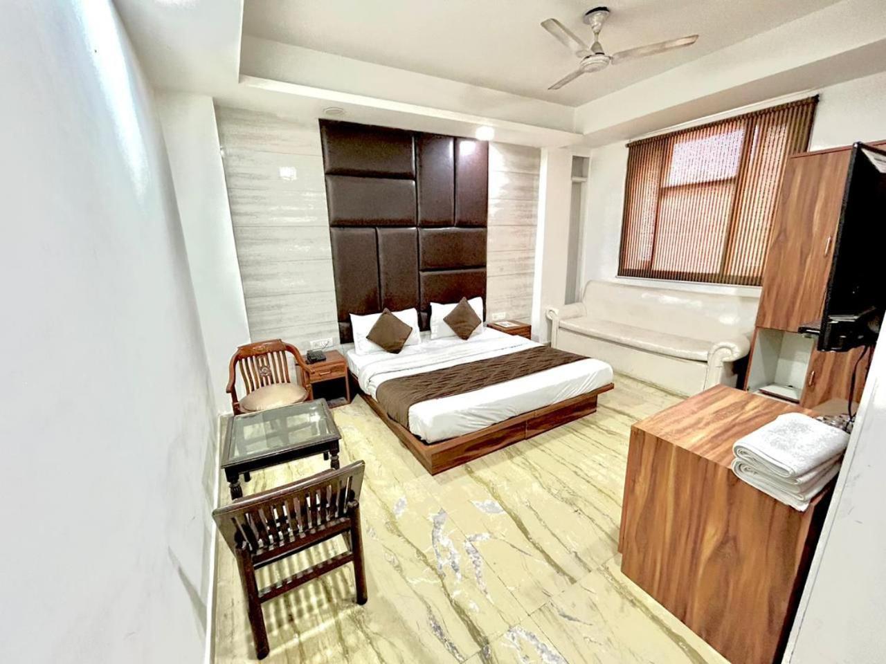 The Tomar Hospitality Ξενοδοχείο Νέο Δελχί Εξωτερικό φωτογραφία